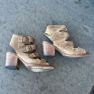 Women's Freebird by Steven Sandals Brown Leather Buckles Heel